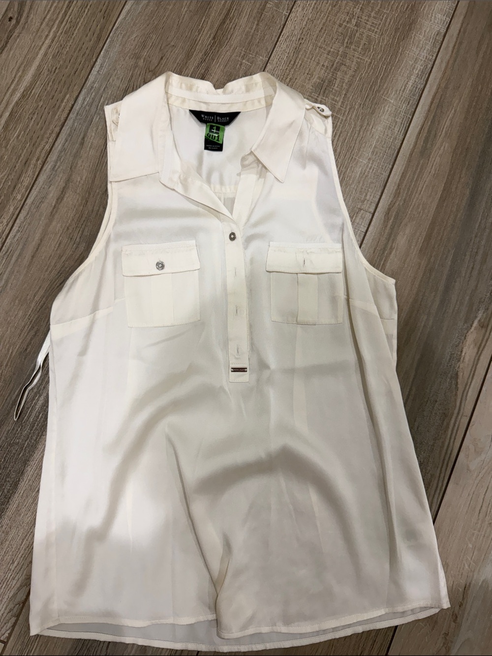 White House Black Market Cream Sleeveless Button-Front Utility Tank